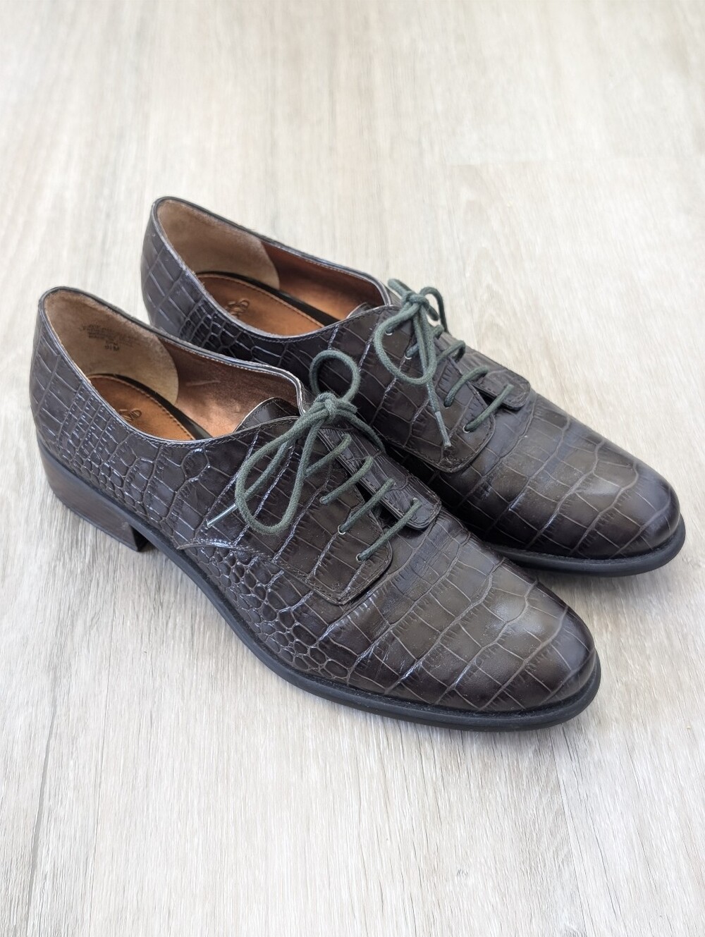 Women's 90s Crocodile, Leather, Lace-Up Chestnut, Oxford Shoes Quality! 9.5N